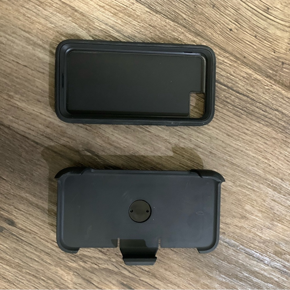 iPhone 7/8 hard case and clip
